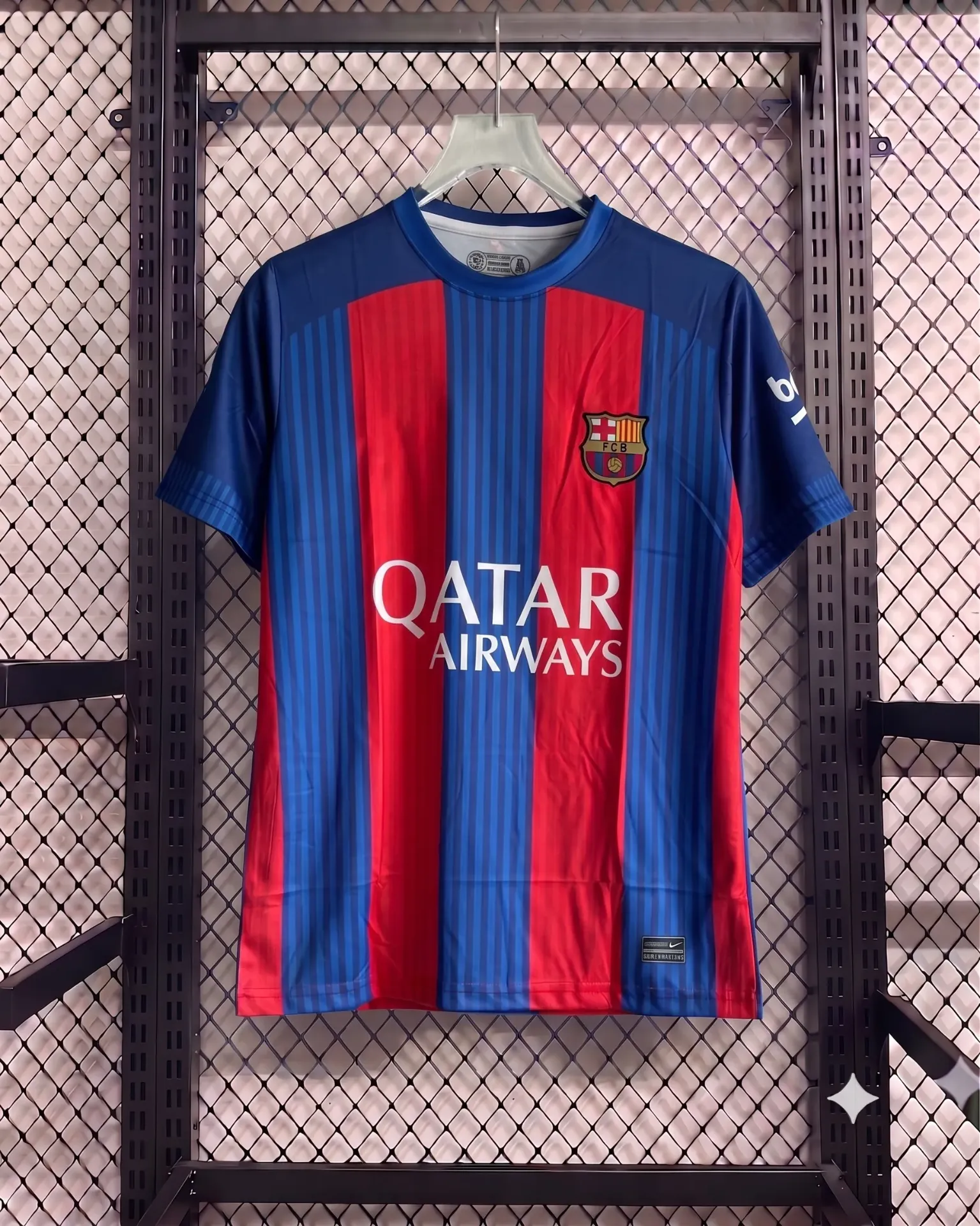 BARCELONA 2016-17 HOME KIT MESSI EMBROIDERY (S)