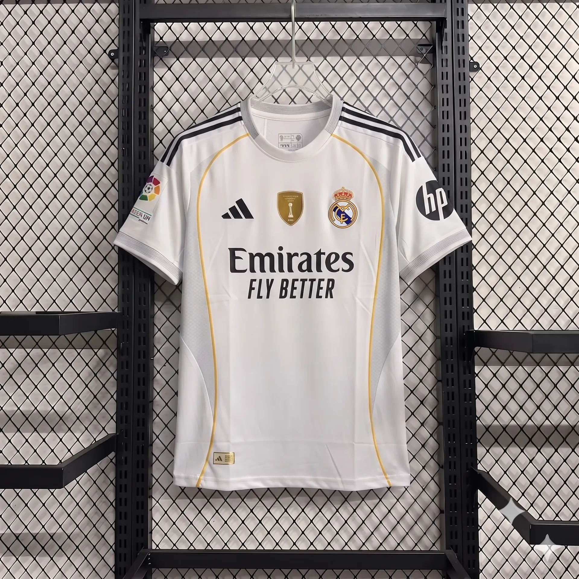 REAL MADRID 25-26 HOME KIT VALVERDE EMBROIDERY PREMIUM (S)
