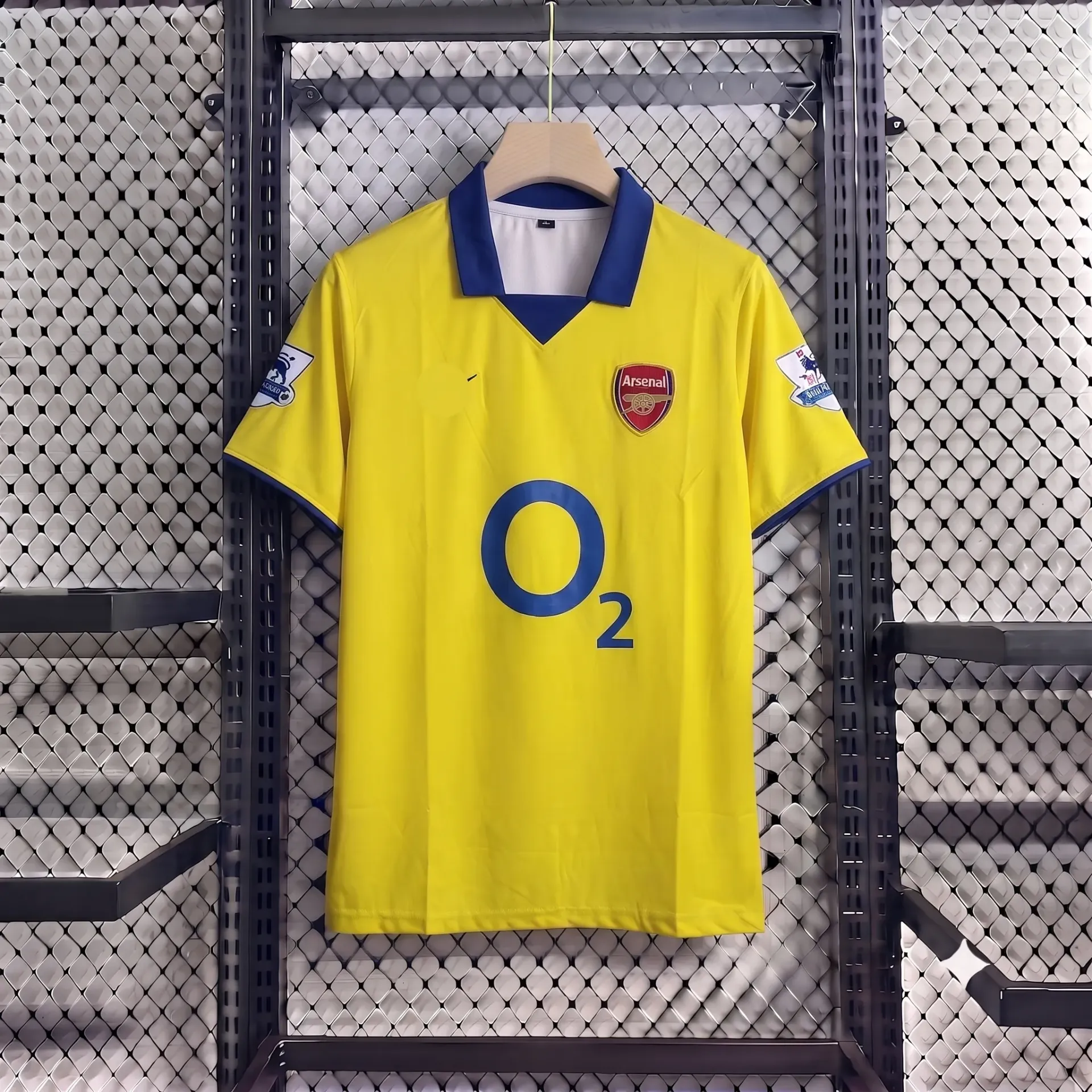 ARSANEL 2003-04 AWAY KIT HENRY POLO EMBROIDERY (M)