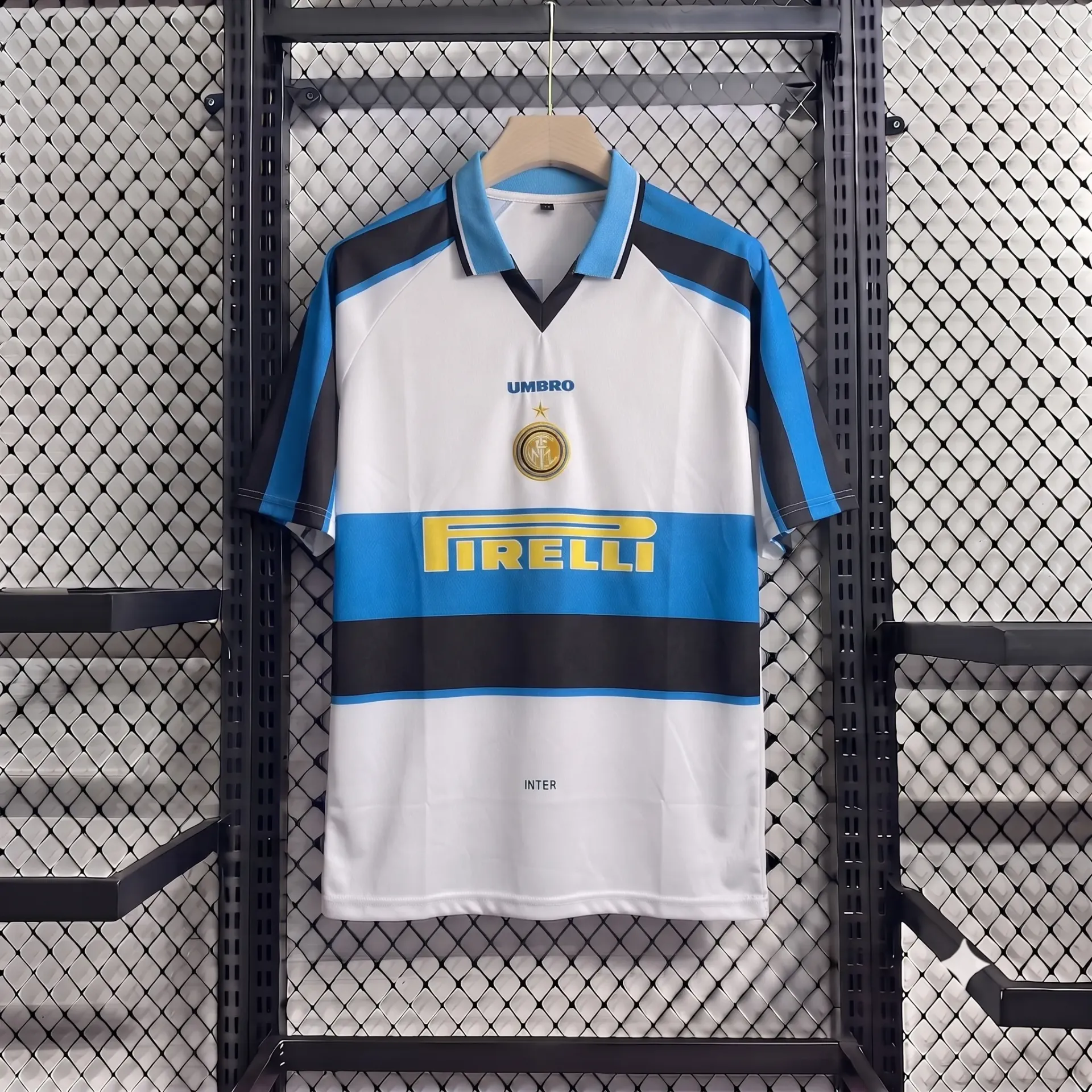 INTERMILAN 1996-97 AWAY KIT. FIVESLEEVE POLO EMBROIDERY (S)