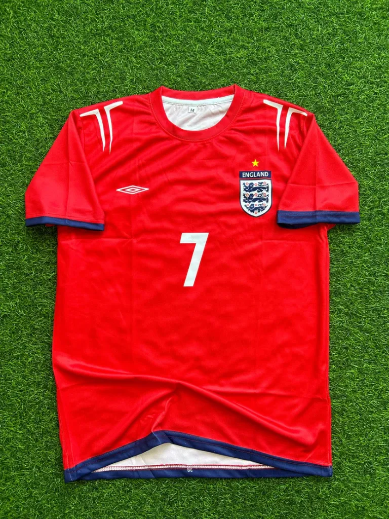 ENGLAND 2004-05 AWAY KIT BECKHAM EMBROIDERY PREMIUM (S)