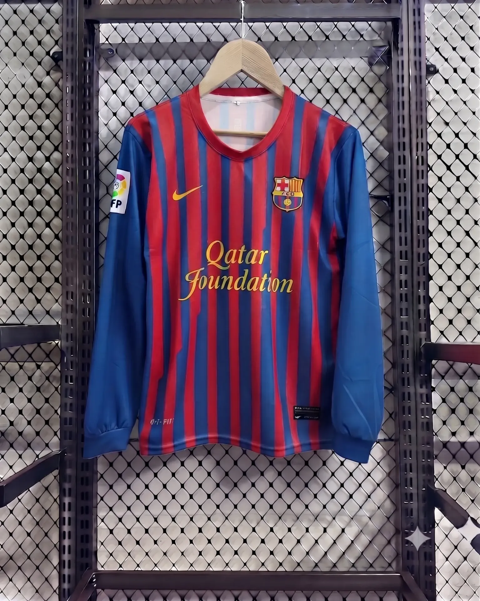BARCELONA HOME 2011-12 FULL SLEEVE MESSI (M)