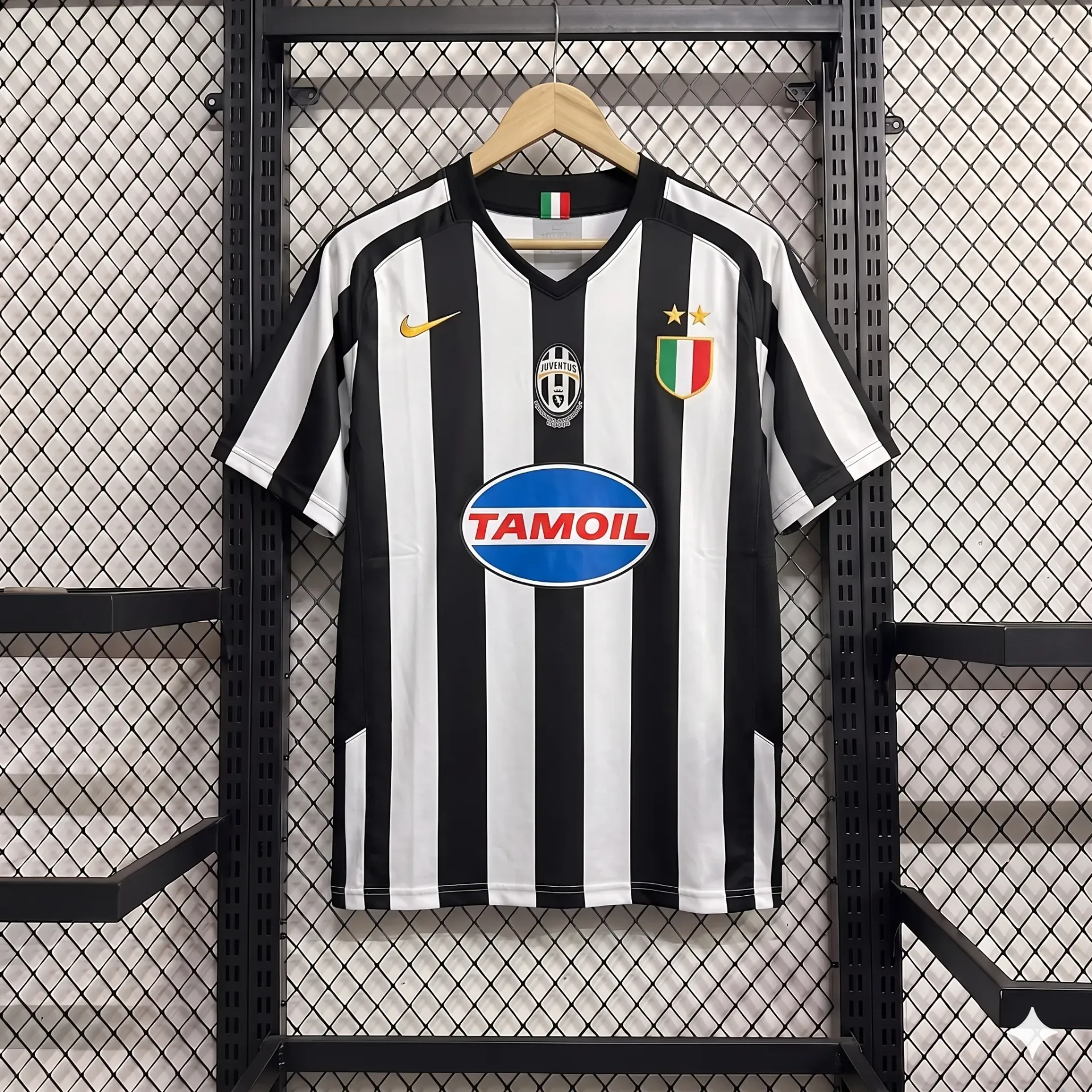 JUVENTUS 2005-06 HOME KIT EMBROIDERY PREMIUM (S)