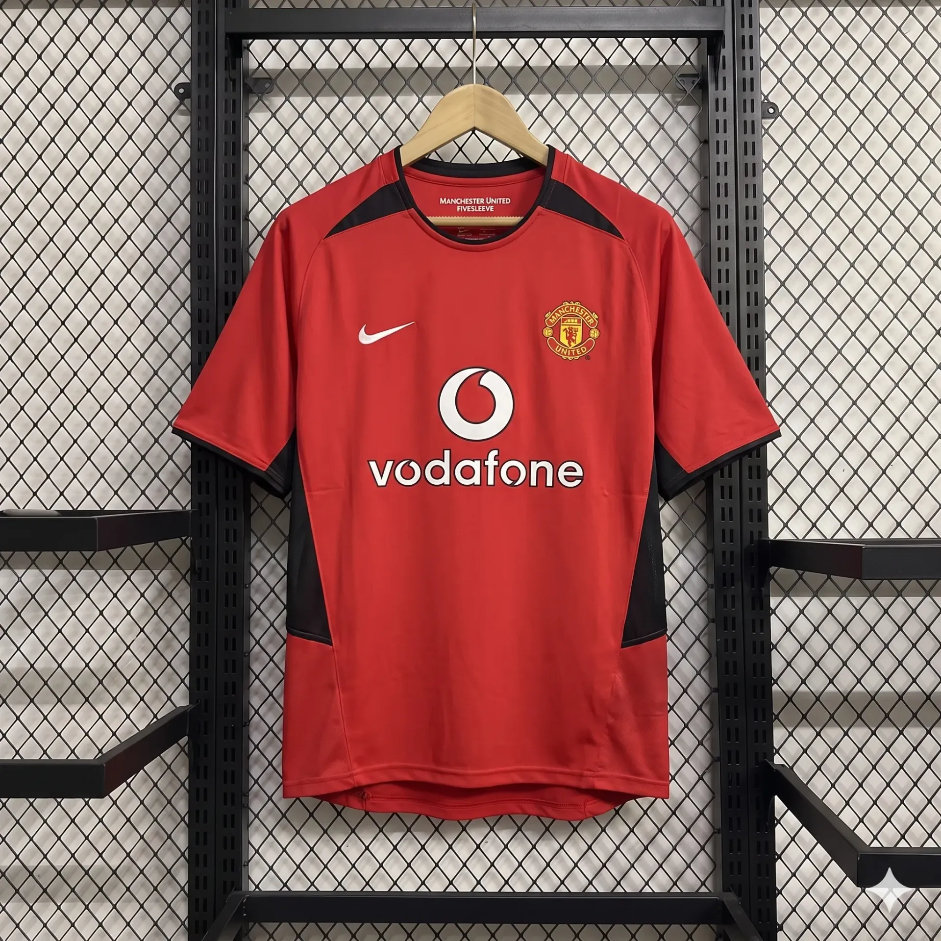 MANCHESTER UNITED 2002 HOME KIT BECKHAM FIVESLEEVE